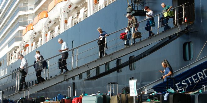 Coronavirus Live Updates: American From Ill-Fated Cruise Is Said to Test Positive