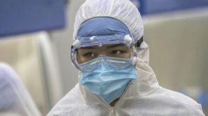 China expels foreign journalists as coronavirus deaths climb