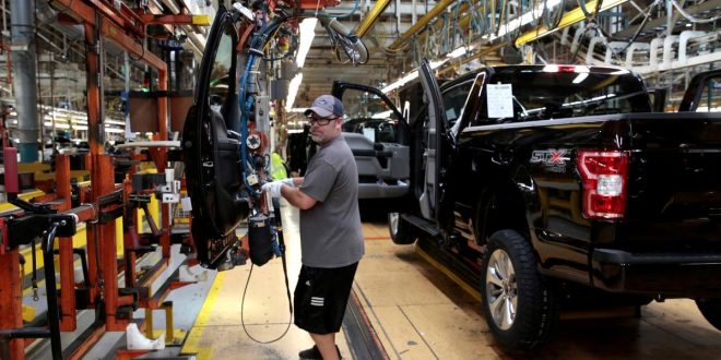 Ford shuts two U.S. assembly plants due to COVID-19 infections