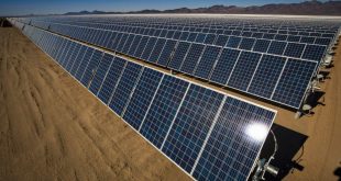 Solar-Efficiency-New-Way-Clean-PV-Panels